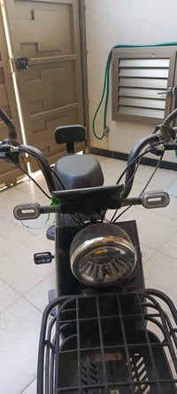 دراجه شحن • نظيفة • بطاريات جديدة