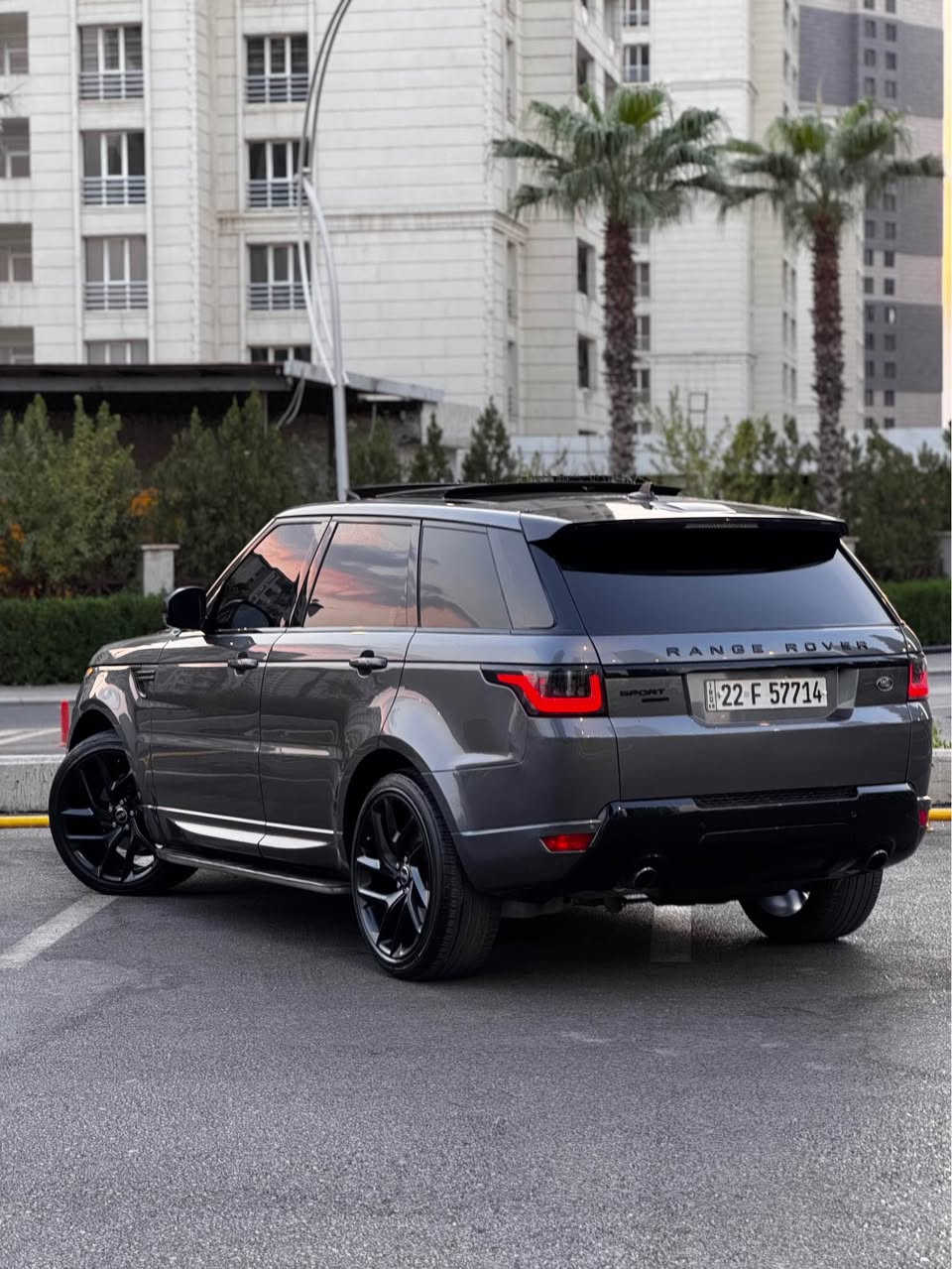 Range rover 2016 HSE 
كوردى عربي 
بيع مستعجل سعر ما يتكرر كلش مناسب 
رانج سبورت 2016 اج اس اي وارد امريكي 
بس بونيت صبغ مكانين بي دي ار 
صور سونار مرافقة ويا المنشور 
رقم شاصي SALWR2PF4GA593879
گير محرك اب شرط بس محرك قبق مفتوح 
بدون ايرباك اب شرط 
ماشية 112 الف مايل 
ويل SVR ورا محول شكل جديد 
السيارة بدون مصرف 
تايرات ادامة محرك نوزلات بلكات كله شرط 
تحويل وكالة غرامة هزة سنوي كله جديد 
مكان سيارة اربيل 
سعر 218 ورقة رجاء بيه مجال حق الجية 
بدون مراوس بس بيع !
واتساب ***********
———————————————————————
رەنج سپۆرت 2016 ئێچ ئس ئی ئەمریکی 
سەیارەکە تەنها بۆنیتی سبوخە 
لەگەر دوو جێ پی دی ئار 
رسمی سۆنەر داندراوە 
رەقەم شانسی SALWR2PF4GA593879
مەکینەی کرایتەوە بە شەرت گێر بە شەرت 
تەنها 112 هەزار مایل رۆیشتووە 
بێ ئیرباگ 
لە هەولێر 
سحری 218 وەرقە مەجالەکی زۆۆۆر کمی تیدایە 
واتساب *********** أربيل, العراق
