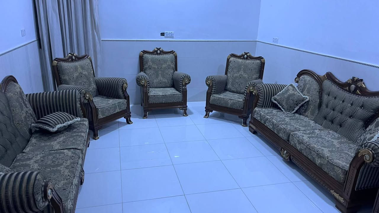 تخم زان مصري للبيع مكان سماوه صياغ ***********
