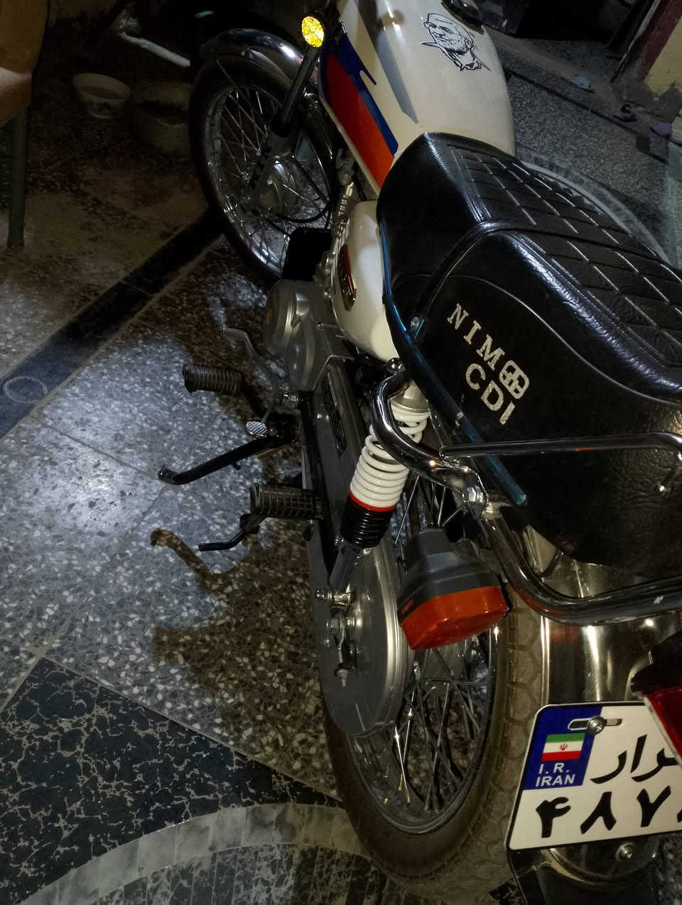 سلام عليكم دراجه اللبيع نامه موديل 26صارلها شهرين من طالعه من الوكيل مكان سده الهنديه ب725 وبيها مجال ***********

