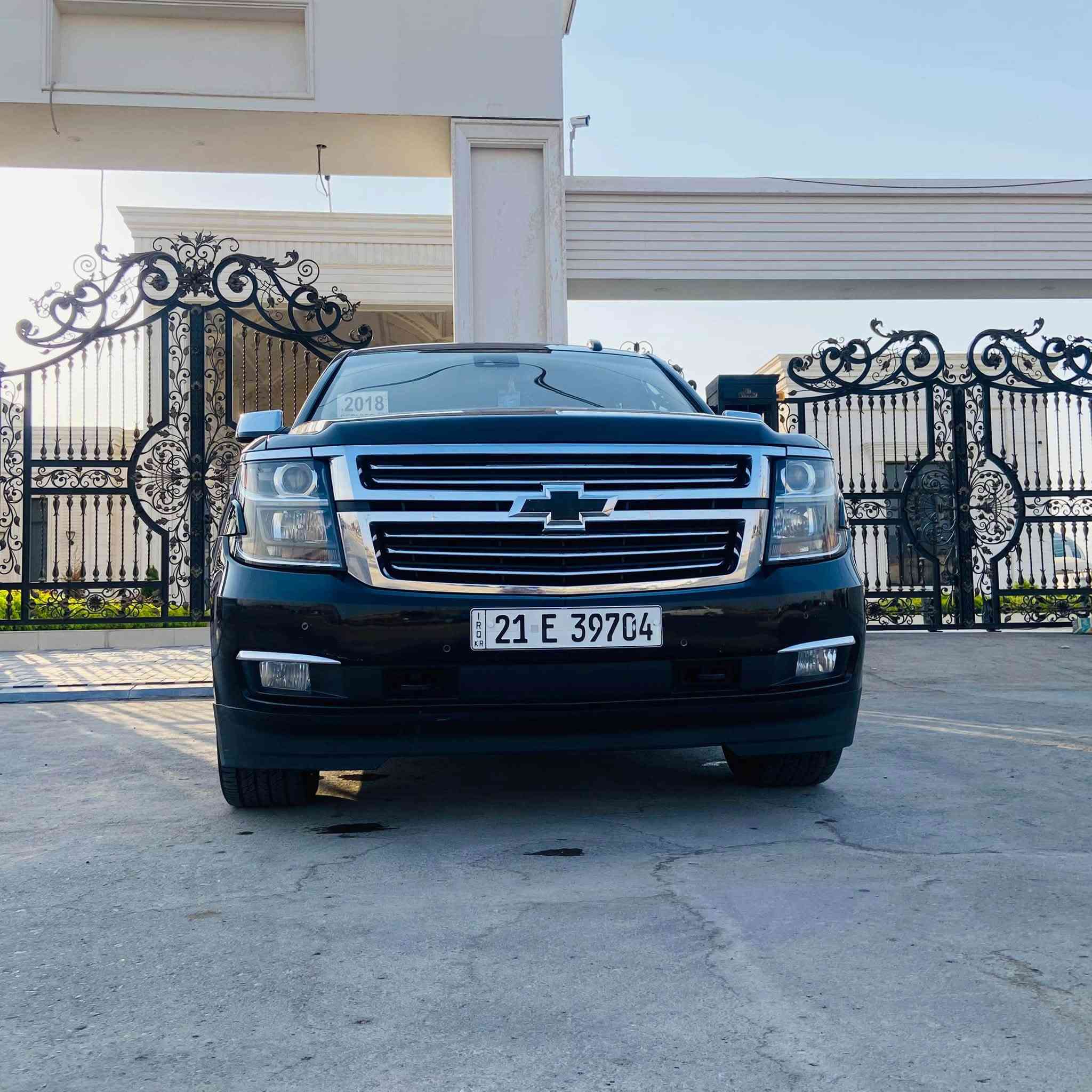السلام عليكم
تاهو خليجيه وكاله المنصور 
موديل 2016 اعلى فئه  Ltz موصفات وداخل برايمر 
داخل قرميد السياره مكفوله من الصبغ وتبديل بيهه بارد فقط  كلش قليل  المكينه كفاله رقم سليمانيه باسمي تحويل مباشر 
للاستفسار الاتصال
***********
