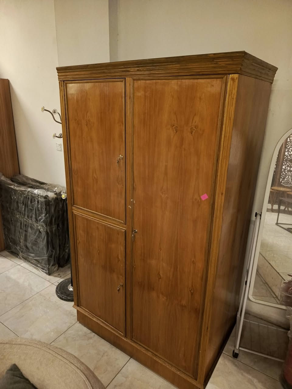 كنتور اربعه باب وكنتور ثلاثه داخل خارج صاج. السعر450الف اربعه باب. 350الكنتور ثلاثه باب.  والاثنين الباب. 250جديد. غير كستعمل
  الهاتف.  ***********
