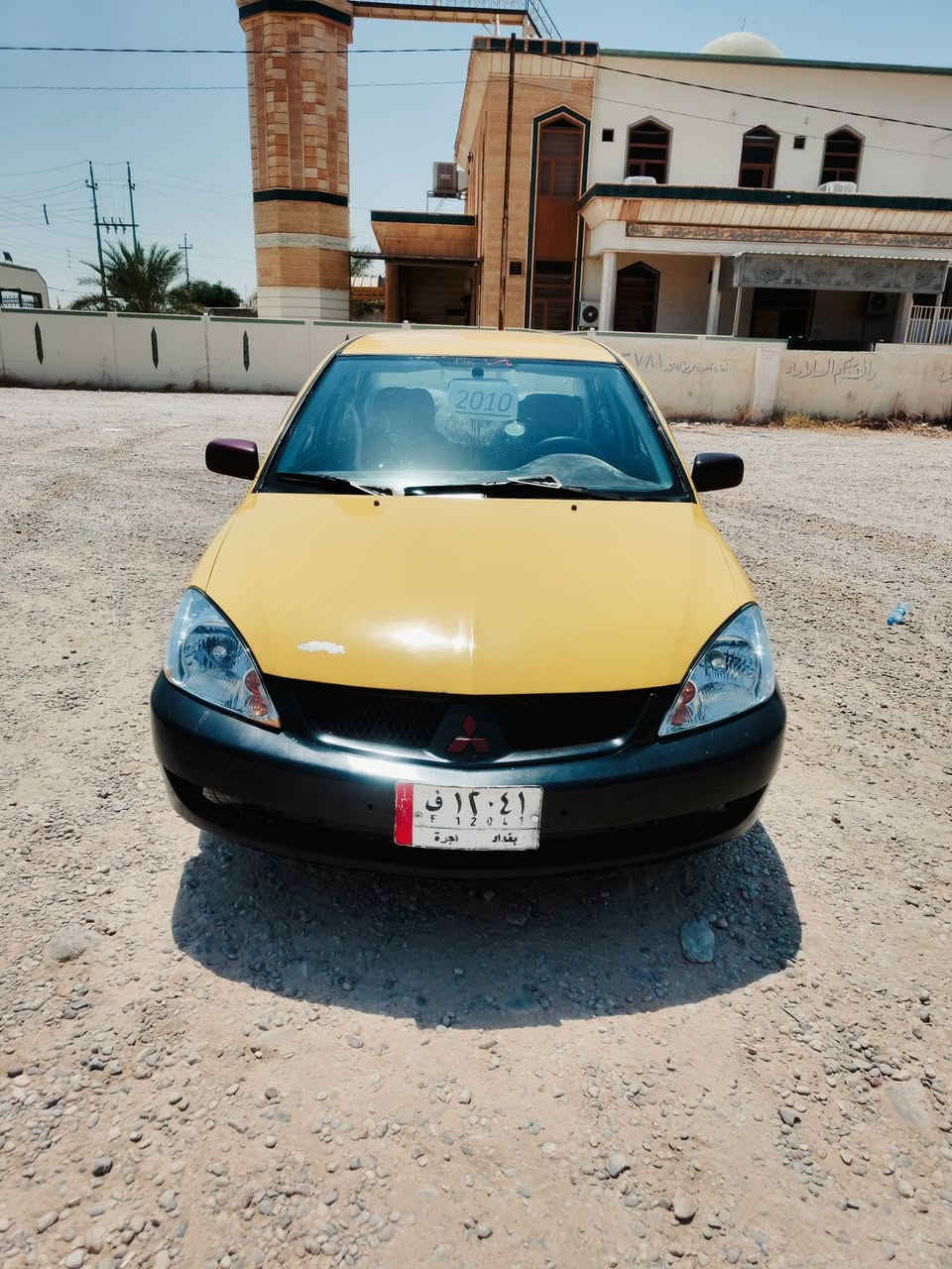 تەکسی لانسەر 
مۆدێل 2010
مەکینە گەورە
بەشەرتی گێرو مەکینە
تەبریت لەسەر سوێچ 
تەقەو ڕەقە بەشەرت
4تایەی لۆک
نرخی 44 وەرەقەو مەعمەلەیەکی برایانە
***********
