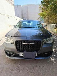 كرايسلر ٣٠٠ • موديل ٢٠١٤ • محرك ٣٦٠٠