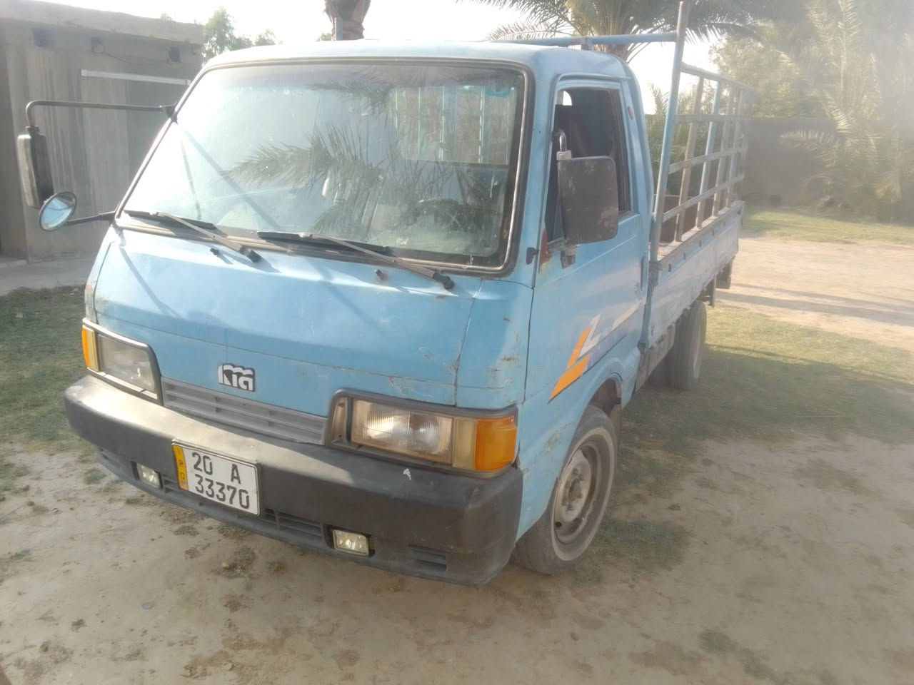 السلام عليكم كيا بنجو موديل 95 رقم ديالى الثانويه 30 تحويل ثاني يوم قير محرك اكسبل سياره بلاديه على الشركه السعر السعر 42 ورقه وفيها مجال *********** العنوان ديالى
