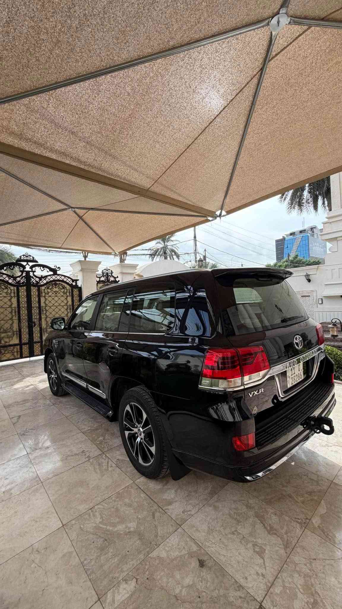 لاندكروز VXR • ٢٠٢١ • ممشى ٥٧٠٠٠