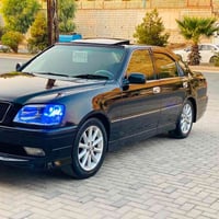 كراون • ٢٠٠٣ • ١٧٥الف