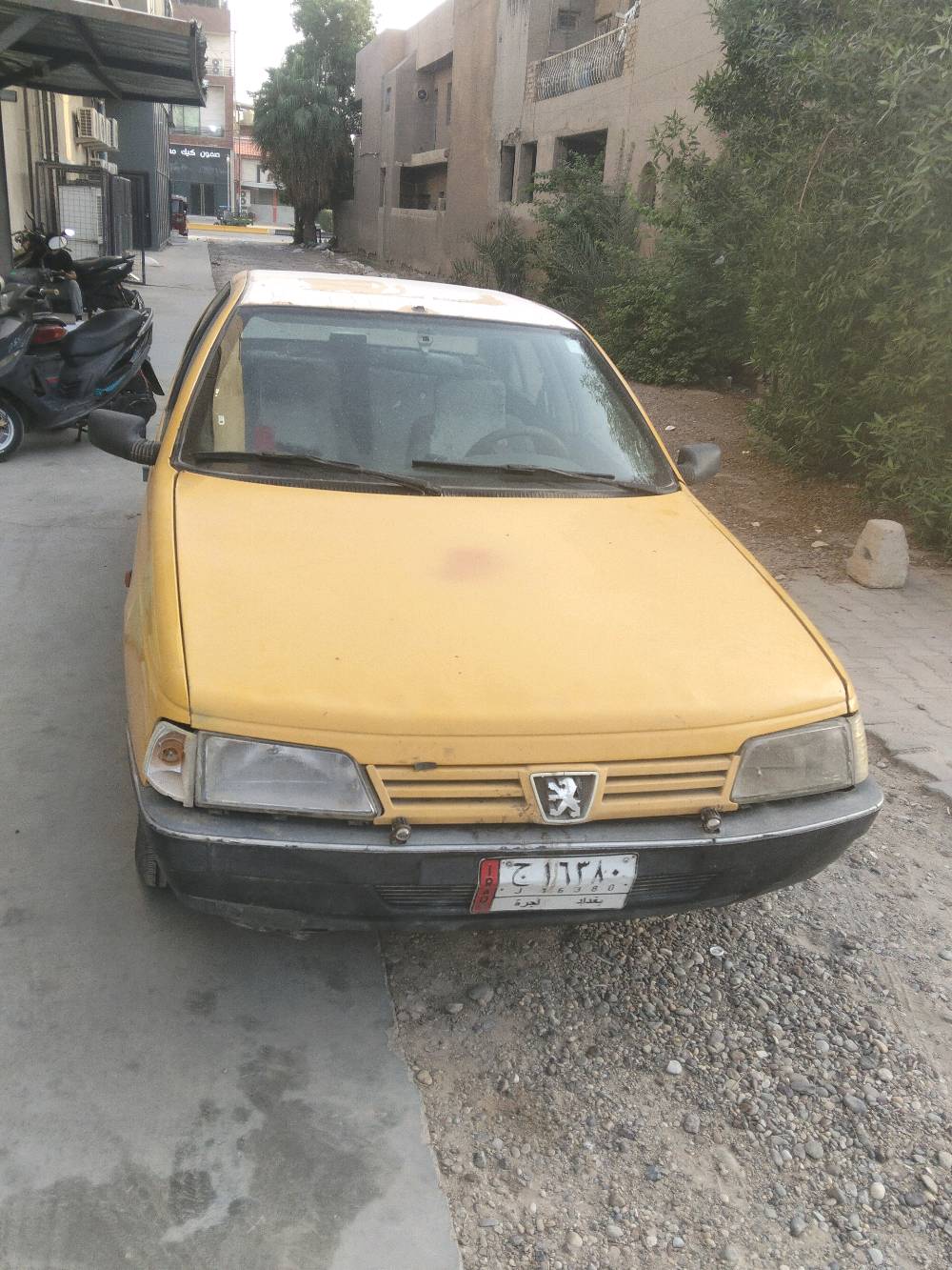 بيجو • محرك كورلا • نضيفه