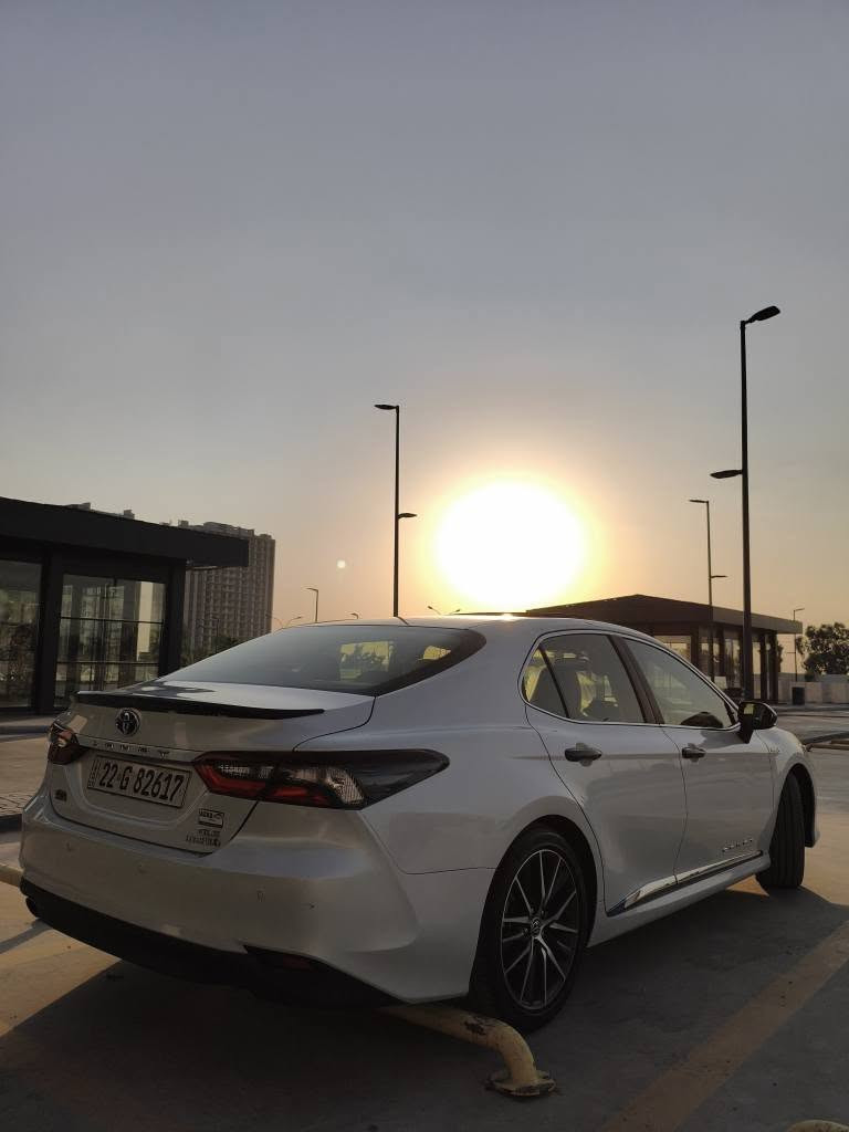 السلام عليكم
Toyota Camry hybrid 2024 GLE  خليجي
(السياره كليين بدون صبغ)
ماشيه 121 كيلو
فول مواصفات 
سلايد
بردا خلفيه 
شحن لاسلكي
مري شفط 
تثبيت سرعه
رادار 
حساسات امامي و خلفي و جانبي 
وضعيات قياده
كرسي السايق كهرباء
قطعتين تبريد
ابل كار بلاي و اندرويد اوتو
هاند بريك بصمه
بريك هولد
السياره كامله LED
حساس اطارات
دخول ذكي
السياره بيه ملاحظات بسيطه اشرحلكياه بالاتصال

السعر 26٫500
265 ورقه بيه مجال بسيط

مكان السياره اربيل باسمي تحويل ثاني يوم

*********** أربيل, العراق

