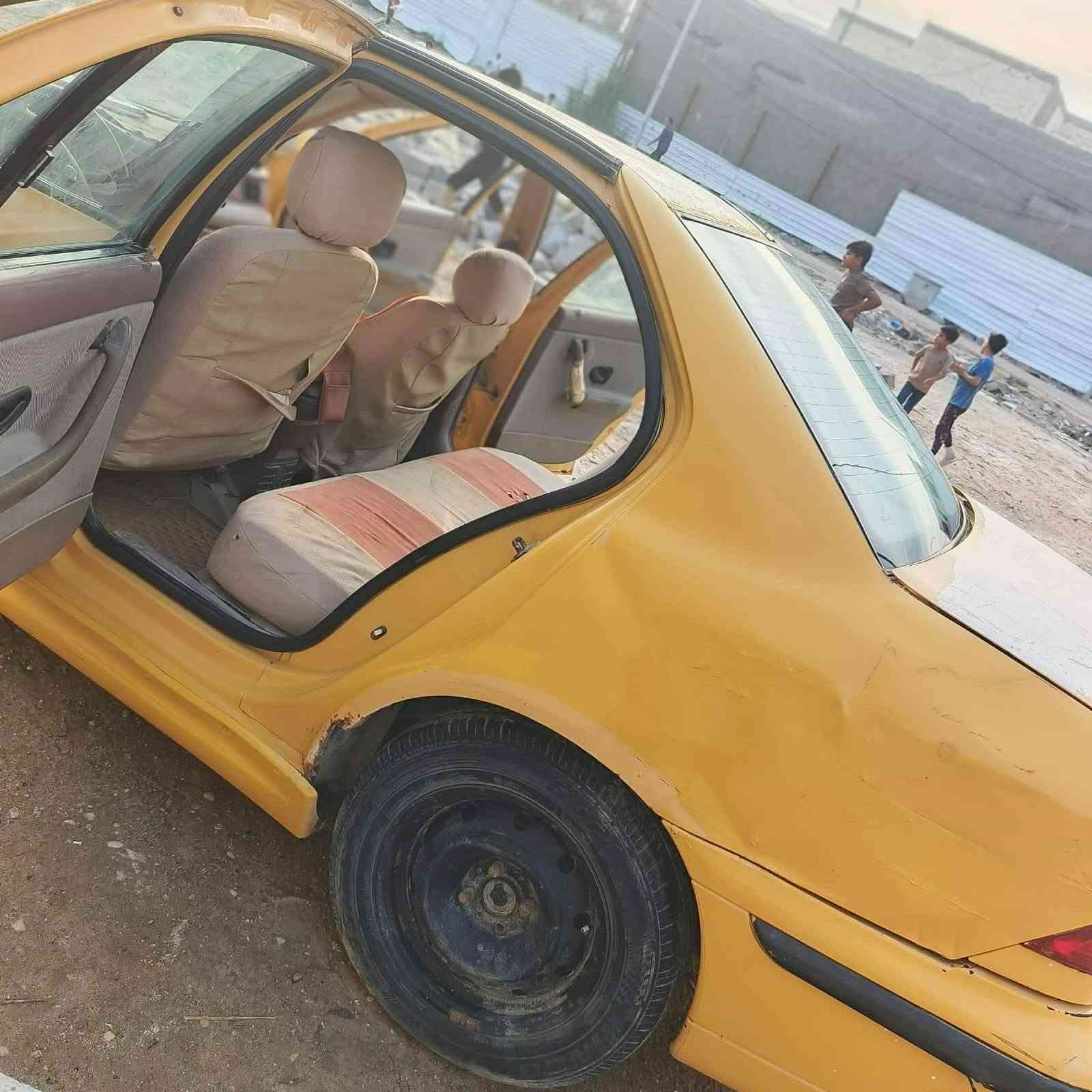 السياره جاهزه من كلشي بس حداديه لايت زنون كشن مال سوناته 16 شاشه  السياره تخبل وعلي مكينه وعلي صارلي 30 من شادها والله وهم اقل من شهر  ***********@
