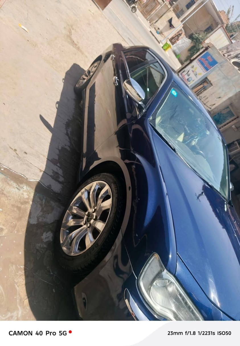 سلام عليكم          بيع فقط بدون مراوس
اوباما 2012 فول مواصفات 1\1 للاخير
سياره وارد امريكي حادث جاملغ وبنيد ومصبوغه عام سابقآ ما مصبوغه قبل شهرين صبغت عام
سياره استخدام شخصي ما مشتغله خط ماشيه 223 ml
جاهزه كير محرك حداده تبريد تخم تاير
رقم بصره نكليزي بسمي مكاني بصره 
 رايده 128 وبيه مجال للشراي
مكفوله كصه وكلبه وعيب شرعي واصوليات
رجاآ المو شراي لا يواعد وبيع فقط بدون مراوس
***********
***********
