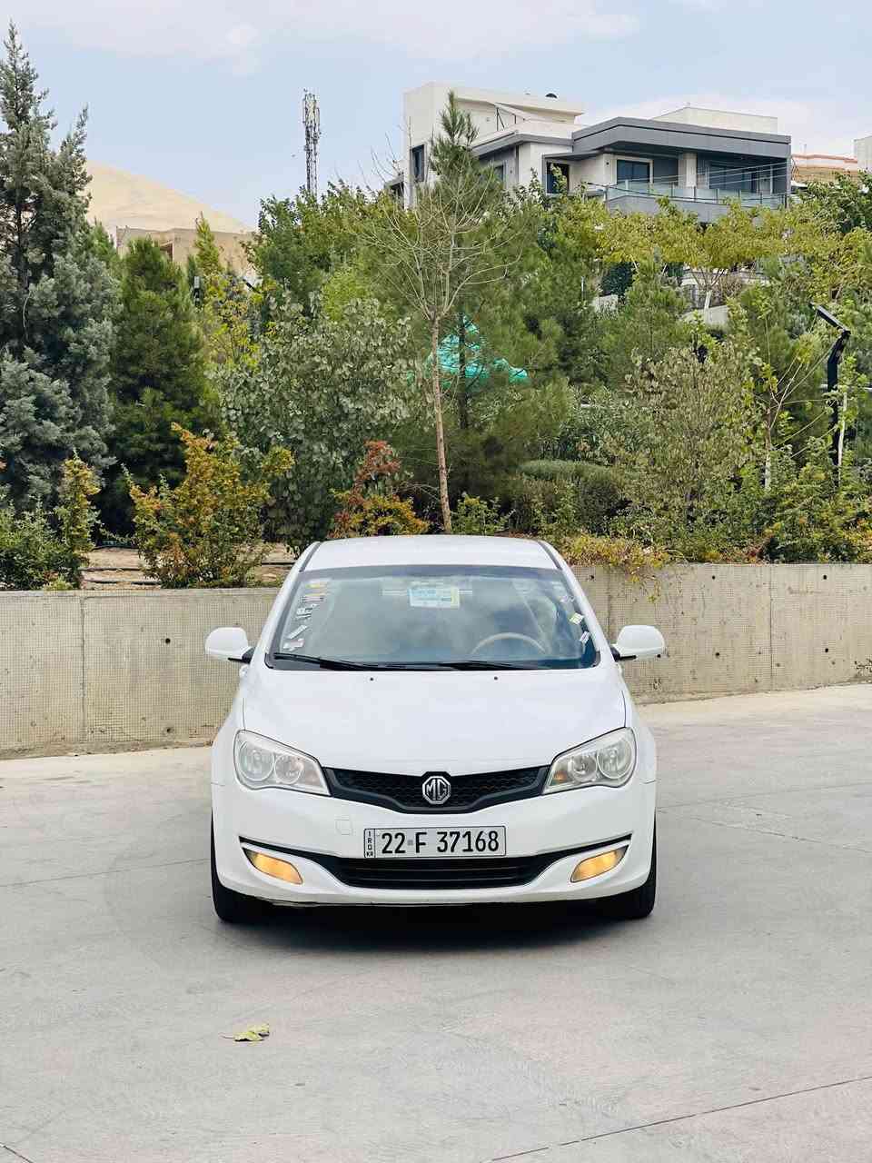 MG 350 مەرغوب
*********** مۆدێل 2012 ناوزەرد گێر ئۆتۆماتیک ئاوێنە کارەبا  جام کارەبا و ئۆتۆ بلاجیکتۆر گلۆپی تەم  سویچ کۆنترۆل دوگمەی ( ئیکۆ - سپۆرت - بەفر ) مەکینە ١.٥ بێ تۆربۆ زۆر مەرغوبە و دیلکۆ لێدانی نیە بەنزین کەم ئەخوا چوار تایەی تازە سەنەوی تازە تەقەو رەقەی نیە سەیارەکە بێ مەسرەفە
بۆیاخی نیە 
گێر مەکینە تەبرید تەحویل بەشەرت 
نرخی ٦٦ گەڵا 
لە سلێمانیم
***********
*********** السليمانية, العراق
