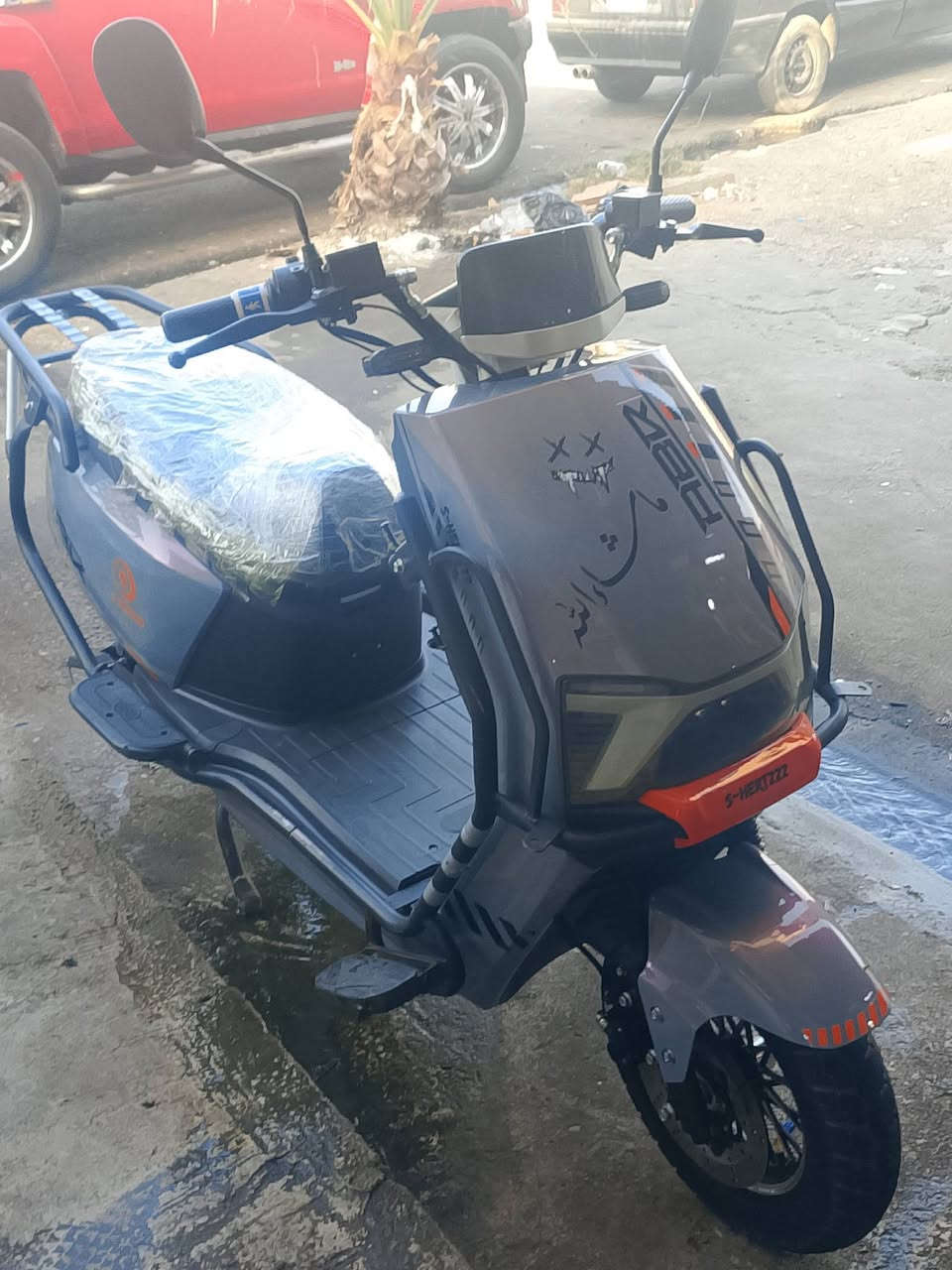 ماطور شحن للبيع دراكون شرط كلو عل فحص ملفو 3000 ست بطاريات 
السعر 650 او بي مجالل الرقم ***********
