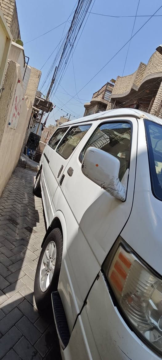 السلام عليكم للبيع جنبي H1 مديل 14 سياره نضيفه استخدام شخصي  كير مكينه خير من الله تبريد يحتاجله بس غاز.  سياره حره بسمي غير مطلوبه 
السعر 85وبيهه مجال 
للاستفسار /***********
مكان السياره بغداد مدينه الصدر
