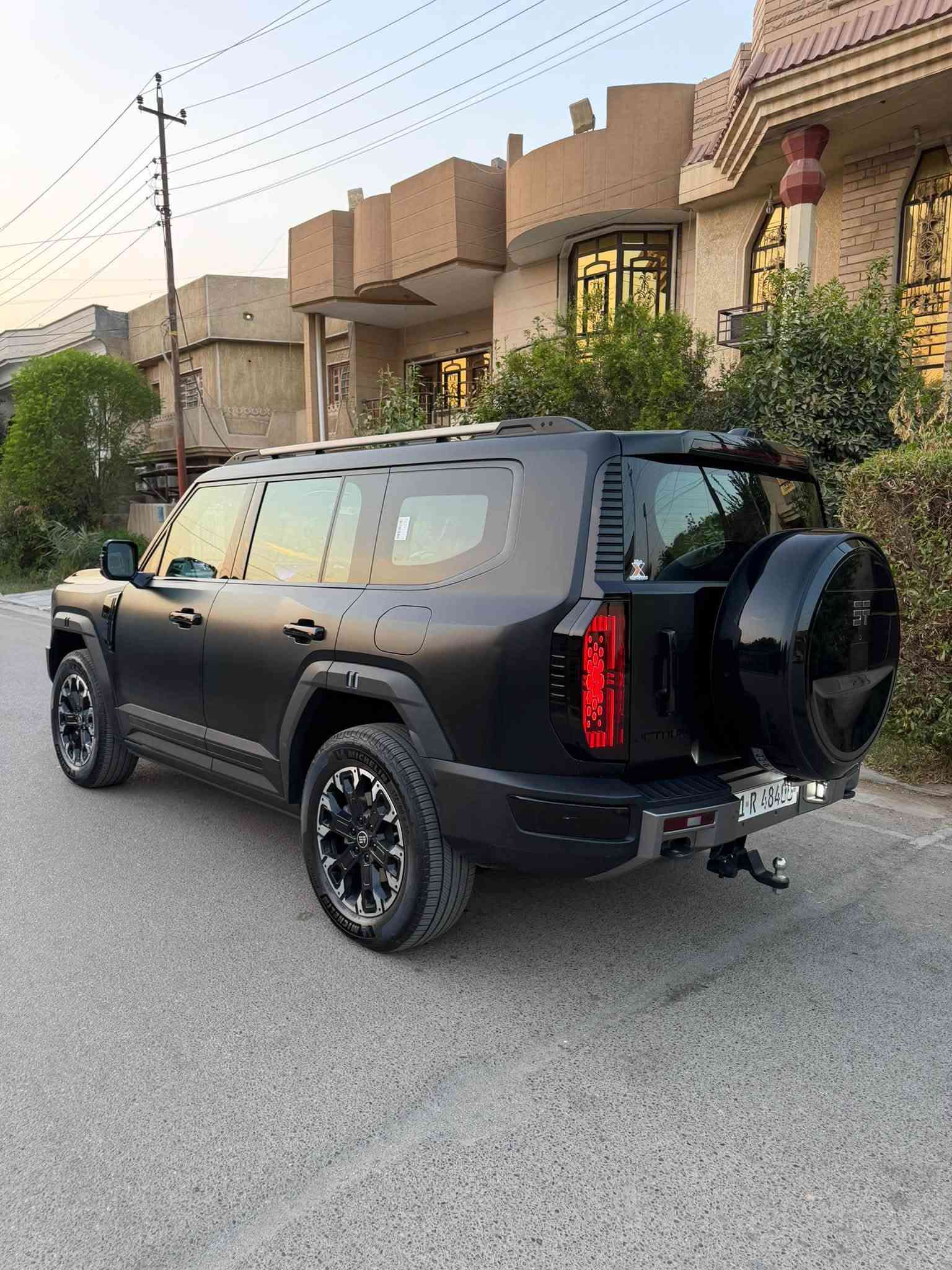 للبيع او المراوس
جيتور g700  2026  بريميوم اعلى فئة فول مواصفات جكات كشن خلفي منفصل شاشة وسطية كراسي 4 مساج لون اسود لامع وداخل برتقالي بس اني مغلفهة طافي السيارة ماشية 6 الاف فقط بعدهة زيرو المكان بغداد حي الاعلام 
***********
