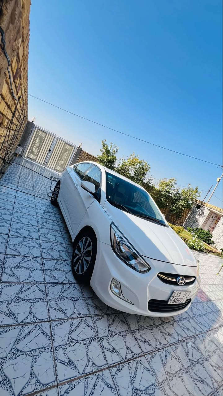 ياالله السلام عليكم اكسنت موديل ٢٠١٦ خليجي مكفول فقط صبغ في الدوسه وبيها بارد بسيط مكبريهن بالسونار طبعآ السياره فول مواصفات (بلو) السياره مكينة ١٦٠٠ كير مكينة حداديه كله كفالة السياره كير ومكينه مامفتوحات ماشيه ١٠٦ الف كيلو متر السياره كلش جديدة وحلوة ومال جناي رقم بغداد الجديد قبل شهر محوله تحويل ثاني يوم سنوية لل ٢٠٣١ هزة وسنوية كله جديد السياره جاهزة على اخر حباية تخم تاير جديد شادلها درجة اولى جاهزة من كلشي سعرها ١٠٨ وبيها مجال بسيط مكاني بابل *********** حلة, بابل
