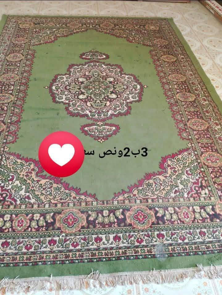 للبيع بسعر مناسب
***********
المحمودية

نص مكتوب في الصور:
- 3 ب 2 سعر
- 3ب 2 ونص سع
- 3 ب 2 ونص س
- 17 ب 4 سم
- سعر 2 ب 2