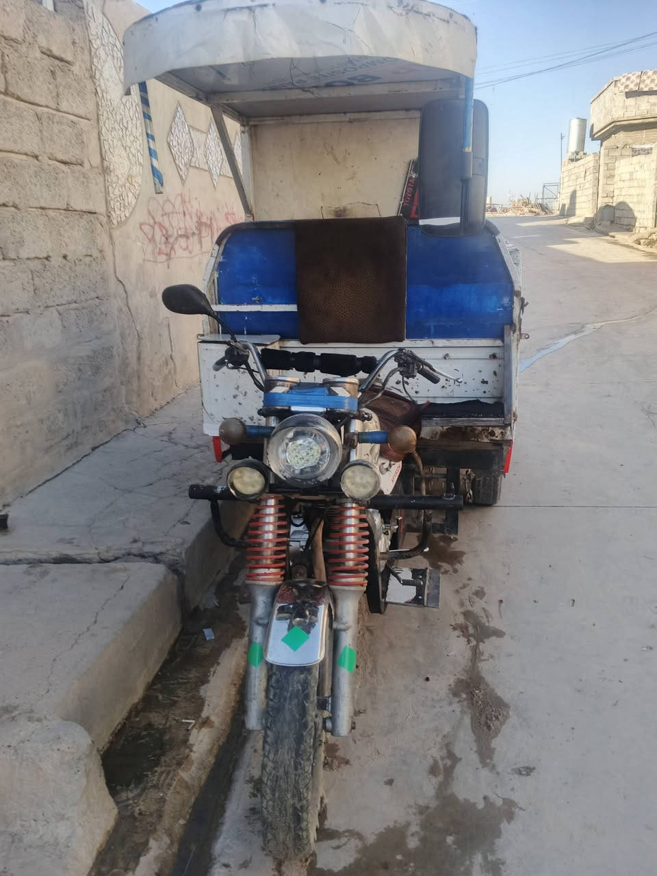 ستوته للبيع موديل موديل 2019 ركبه تقويه محرك 2025 السعر 900 وبيها مجال رقم الموبايل العنوان جانب الايمن ***********/////***********
