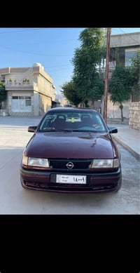 فيكترا • ١٩٩٣ • مكينة ٢.٠