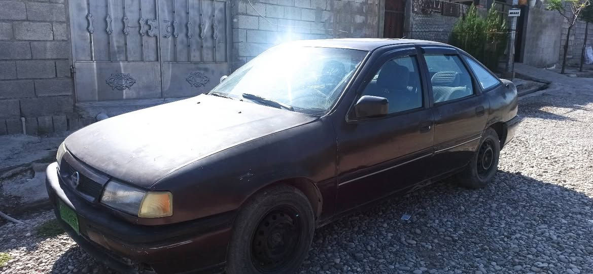 اوبل فيكترا 93حجم 18به بي ليدان *********** اكر, نينوى
