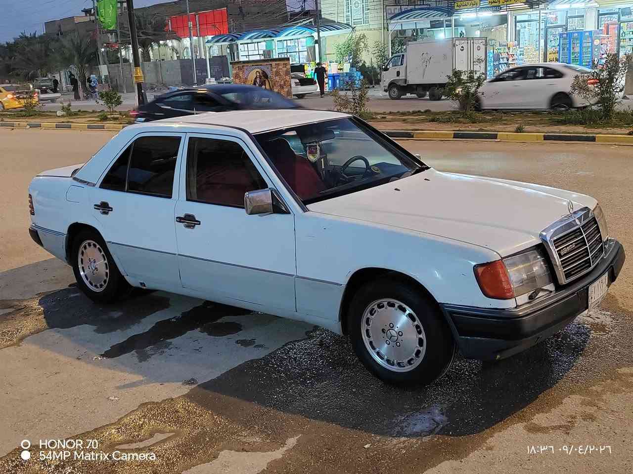 مارسدس  موديل E300 @91
كير ومكينه ٣٠٠ vvtام بطل اسود
سياره جاهزه
٤ جام كهرباء
تبريد
تخم ويل و تاير جديد توني شاده بلادي
باتريد جديد
لايت زنون وشمسي ٣ طكات
ماسحه وزراكات شغاله
بيها قاعده وحده معمره
سنويه لل٢٨
باسمنه مداور ثاني يوم مشروع وطني
سياره لا معمره ولا مصبوغه ع وضعها
السعر ٥٥ قفل من الاخير كلش
مكان السياره الناصريه الشطره
*********** وخاص مفتوح
هاي تفاصيل كامله شراي حياك الله ما تشتري لاتشلع كلبي

نص مكتوب في الصور:
- HONOR 70
- 54MP Matrix Camera
- ١٨:٥٣ ٠١/٠٥/٢٠٢٦
- MODEL YEAR: 1991 ENGINE: 3.0L M103 Inline-6 HORSEPOWER: ~177 HP DRIVETRAIN: Rear-Wheel Drive BODY STYLE: 4-Door Sedan (W124) WHEEL TYPE: Mercedes-Benz 'Gullideckel' MERCEDES-BENZ E300 (W124) ENGINE: 3.0L M103 Inline-6 HORSEPOWER: ~177 HP DRIVETRAIN: Rear-Wheel Drive BODY STYLE: 4-Door Sedan (W124) WHEEL TYPE: Mercedes-Benz 'Gullideckel' (specific to this vehicle) COUNTRY OF ORIGIN: Germany HONOR 70 54MP Matrix Camera 2026/04/09 18:36
- ١٨:٣٦ ٠٩/٠٤/٢٠٢٦
- O HONOR 70
- ۱۸:۳۲ ۰۹/۰۶/۲۰۲۶
