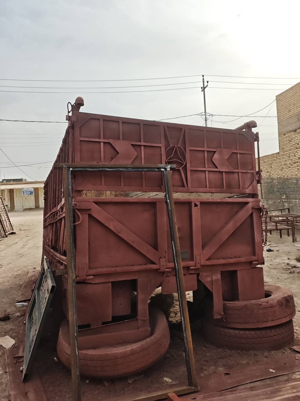 السلام عليكم يوجد بدي بردين لبيع الديوانية لتواصل ***********
