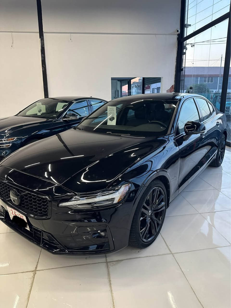 volvo S60 B5
فولفو ٢٠٢٤ فول مواصفات رقم كاتي گير مكينه كارباي هه مي تشت شرتن ٤٥ هزار مايلا ريڤه جوي وارد امريكي 
سعر : ٢٠٥ ورقة و مجال 
رقم :*********** دهوك, العراق
