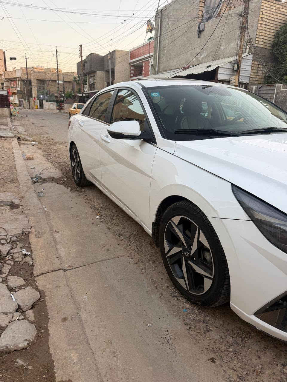 إلنترا ٢٣ هايبرد لمتدد فول مواصفات وارد أمريكي السيارة ماشية ٥٦ ميل بسمي السيارة تحويل ثاني يوم وباقي التفاصيل بالفديو السعر ١٥٣ ورقة بغداد حي أور *********** الشراي يتصل

