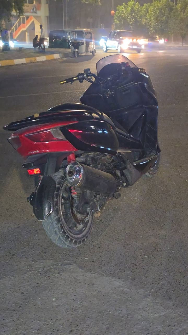 فوزده012 للبيع سعر 11 ونص وبيه مجال
كلشي بلاد بس غلفته للجماليه وفيديو قبل تغليف موجود فول مواصفات فوزده معروفه + كاربون فايبر
