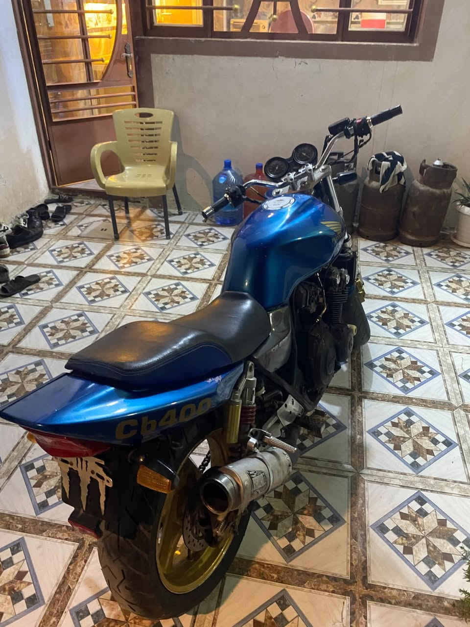 سيبي فور • جيل ثاني • معدل180