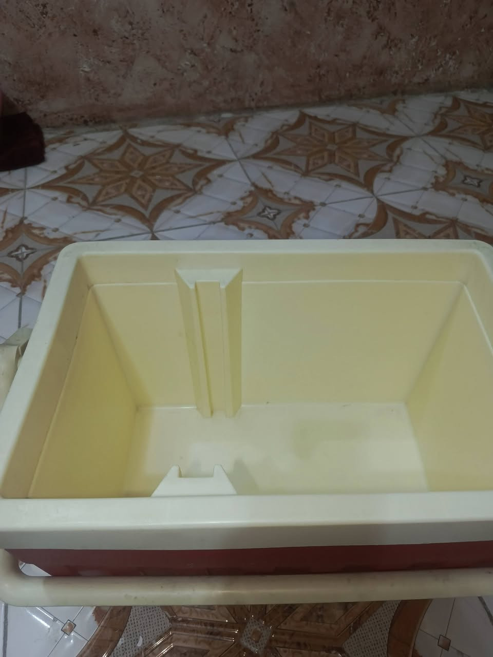 بوكس لحفظ الاسماك مال باله اصلي ب20 الف 

***********
