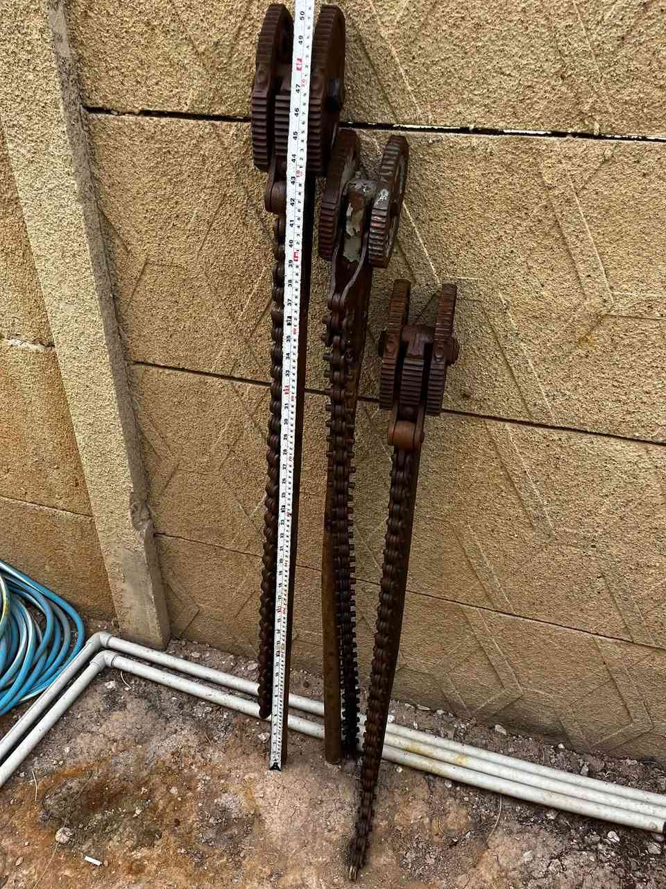 زنجيل صبانة • ڤولكان امريكي • واتساب