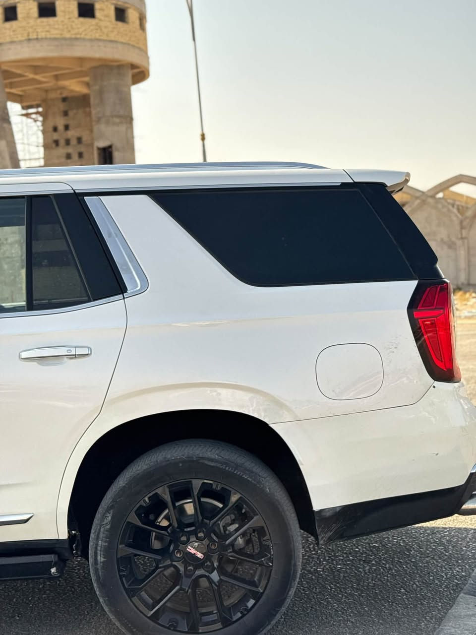 السلام عليكم السعررررررررررر  440 وبيها مجال 
انسب وارخص 
جمسي يوكن دينالي 2022 Vip للبيع وارد امريكي حادث خفيف بدون ايرباك صور الحادث مرفقه مع الصور 
العداد : 37 ميل
السيارة جديدة بمعنى الكلمة ريحه الشركه بيها شرط

مكينه وكير وكهربائيات كفاله شرط

مواصفات دينالي فول 1/1 

اللون:صدفي

‏VIP كشنات منفصل
كيجات دجتل فول مواصفات
حجم المحرك : 6.2 لتر
عدد الاسطوانات : 8 سلندر
القوة الحصانيه : 420 حصان
الكير بوكس : 10 سرعات
فول مواصفات للأخير :
دخول ذكي للسياره ( بصمة )
دفع رباعي دبل
دوسات كهرباء
1. شاشه اماميه كبيره
2.قاصه 
3.كامرات 360 درجه
4.نظام ملاحه
5. بانوراما طكتين
6.شاحن واير ليس
7.كشنات جلد
8.كشنات كهرباء
9.كشنات خلفي منفصل
10. رادار تحديد مسار
11.رادارات جانبيه
12 رادار امامي
13. ثلاث قطع تبريد
14.هيترات بالكشنات تدفئه تبريد امامي خلفي
15.دوسات كهرباء تفتح ويا الباب وبيها لد من جوه
16. بصمه + بصمة ابوب 4
17. صندوك كهرباء
18.فورويل 4x4
19. هند بريك بصمه
20.استيرن كهرباء
21.اوتو ستوب
22.حساسات خلفي امامي
23.كشافات
24. لايتات لد + فول زنون
25. بكلايت لد خلفي
26.ويل كب كروم
27.كشنات الخلفيه كهرباء
28.سبعه راكب
29.داتا شو
30.هيتر بالاستيرن
31.فول تحكم ستيرن

السياره دخول جديد رقم كربلاء  مميز 87755 باسمي

مكان السيارة كربلاء

للاستفسار على رقم ***********-***********
