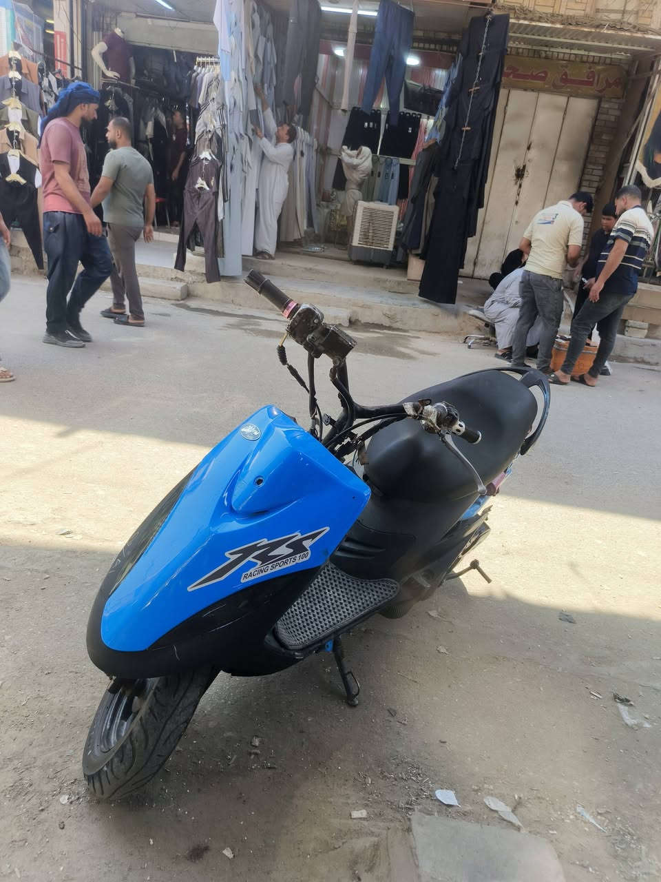 السلام عليكم دراجه ماكس عدلي الدراجه مفتوحه واني محربها كفراتها موجوده باقي التفاصيل خاص مكاني ديوانيه مركز هاذ رقمي للتواصل ***********
