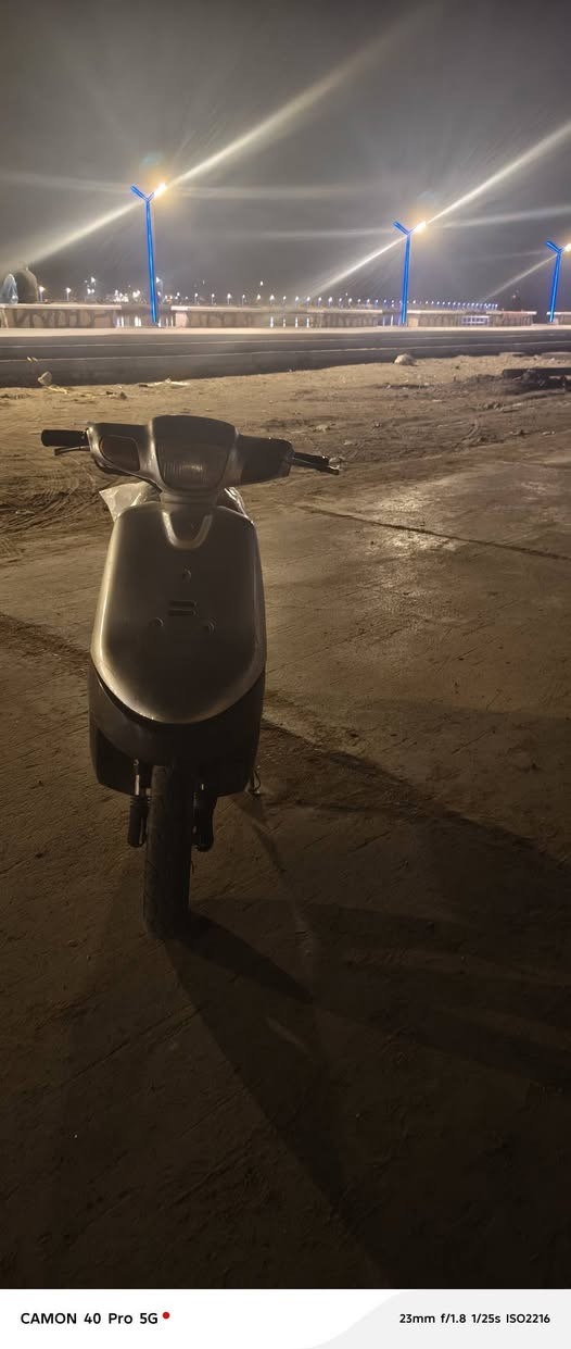 سلام عليكم دراجه بطه 60مفتوحه مره وحده الدراجه نضيفه نفس البصوره السعر 300وبيها مجال قليل الرقم ***********
