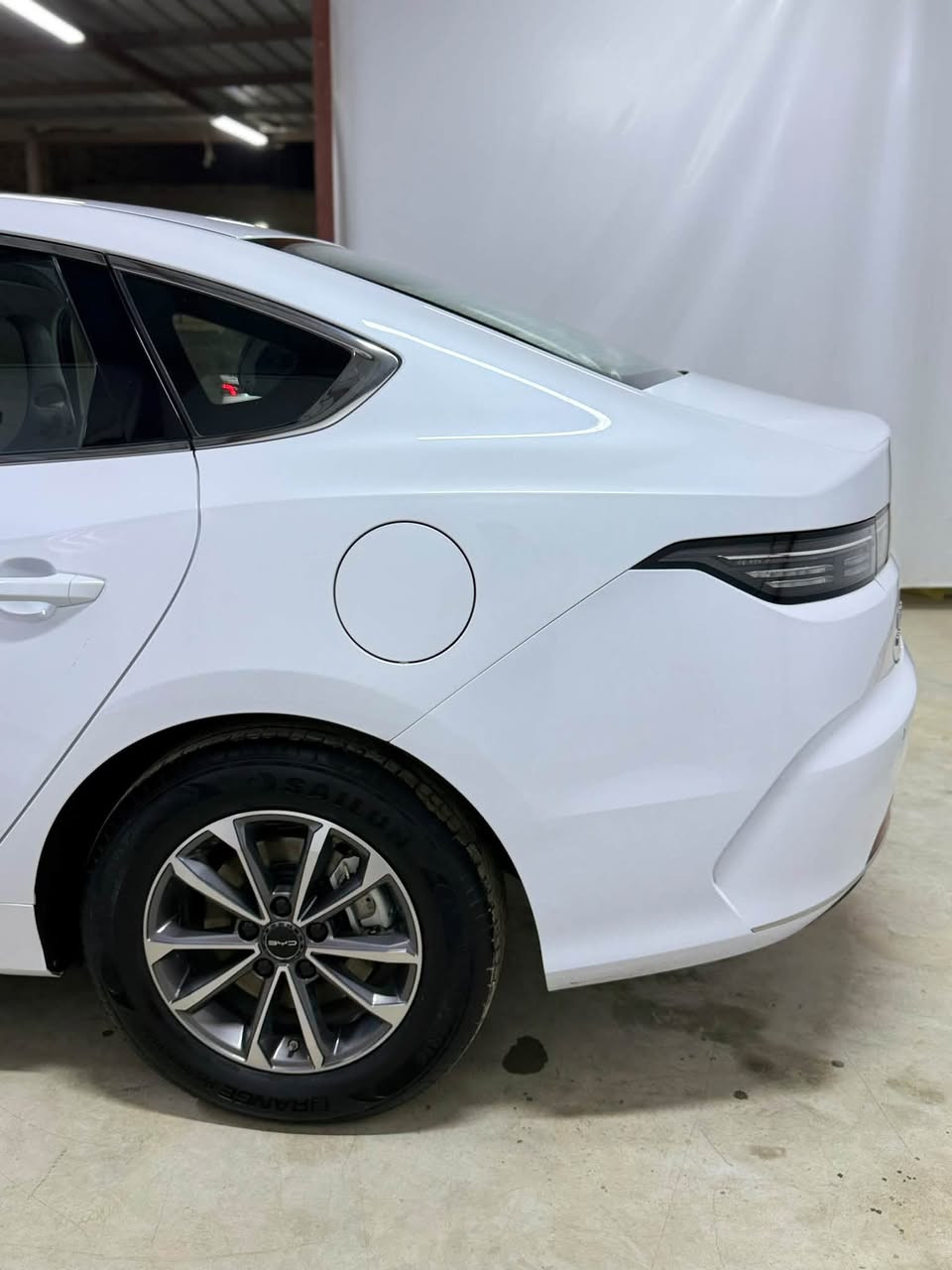 للبيع BYD دستروير موديل 2025 أم الضمان ماشية 28 الف رقم أربيل وكالة او تحويل ثاني يوم، كفالة عامة عدا بارد في باب السائق

ضمان الشركة العالمية
السعر 20 مليون وبيها مجال بسيط جداً
مكان السيارة الديوانية - حي الجزائر
للاستفسار: ***********
