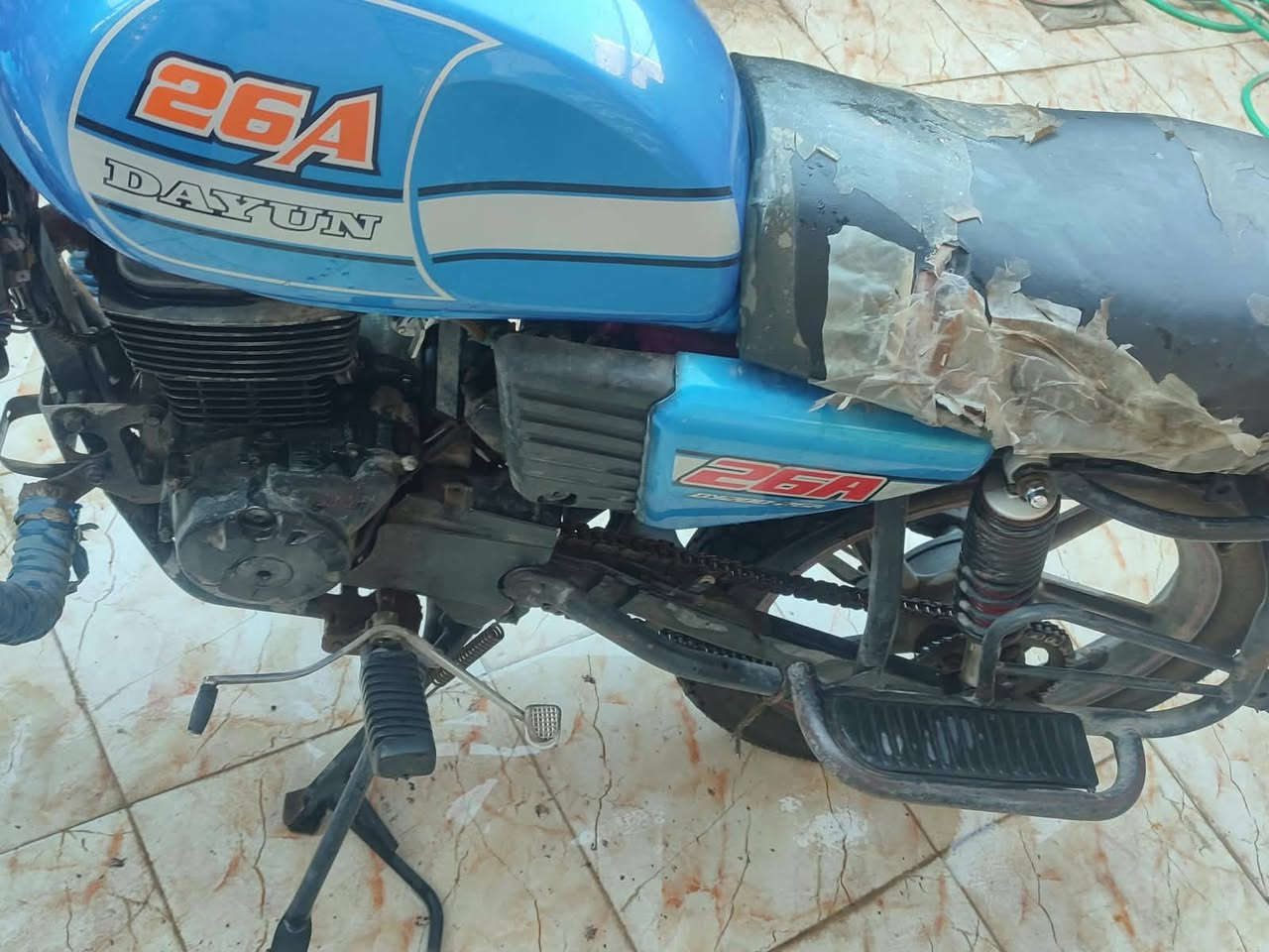 دراجه ديوان نفخ 21 سنويه بسمي امجفته مره وحده ناعمه نضيفه  تشتغل نكره والله عله ايدي تاخضه اونته مغمض تعبان عله
مكاني عطيشي ***********
سعر 1900000
بيه مجال
دراجه ديوان نفخ 21 سنويه بسمي امجفته مره وحده ناعمه نضيفه  تشتغل نكره والله عله ايدي تاخضه اونته مغمض تعبان عله
