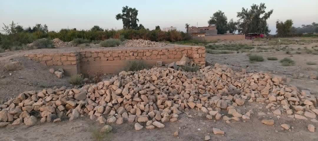 السلام عليكم
قطعة أرض للبيع قرب المشتل طابو زراعي المساحه ١٤٢٦ من ضمن الگاع أساس وبأر غطاس للطلب والاستفسار الاتصال على هذه الرقم 
***********
