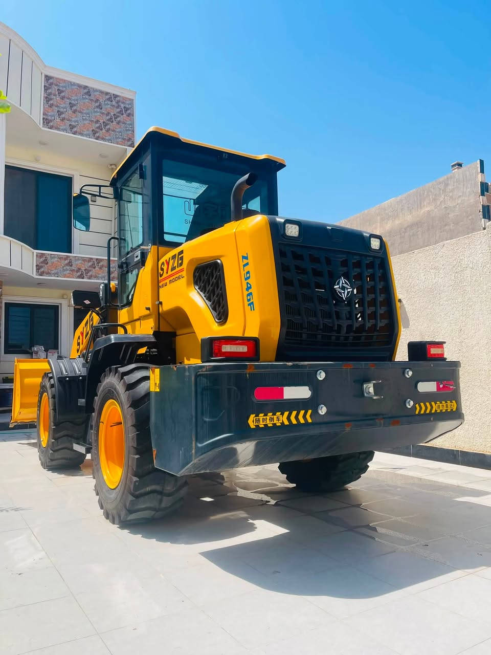 للبيع او مراوس بسيارة صغيرة
شفل صيني حجم 926 زيرو صفر ما مشتغل 
رقم اربيل لوحات وسنوية تحويل ثاني يوم 
السعر 200$ وبي مجال 
للاستفسار ***********
