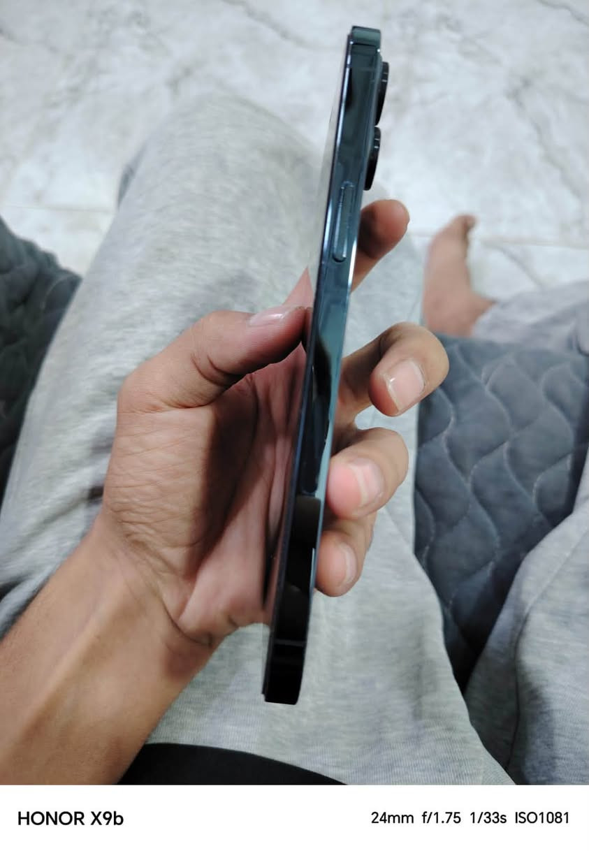 السلام عليكم للبيع  

ايفون 12 بروماكس 

شرط مامفتوح عل بلاد. ذاكره 256 

بطاريه 76 سعر 480 بي مجال بسيط 
الشراي يتصل ***********

نص مكتوب في الصور:
- HONOR X9b 24mm f/1.75 1/100s ISO4231
- HONOR X9b 24mm f/1.75 1/33s ISO1216
- HONOR X9b 24mm f/1.75 1/33s ISO944
- HONOR X9b 24mm f/1.75 1/33s ISO1081
- HONOR X9b 24mm f/1.75 1/33s ISO1063
- HONOR X9b 24mm f/1.75 1/33s ISO1113