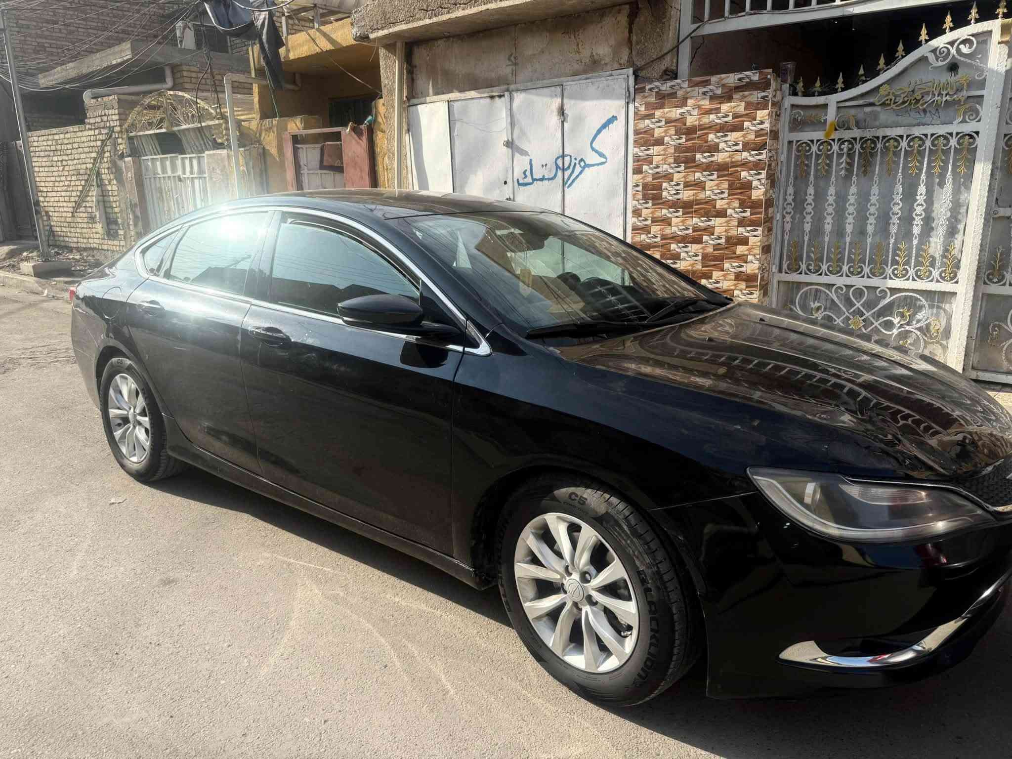 سيارة c200 موديل 2015 موديل S
محرك 2400 نظيف جدا شادي جديد فيت بم جديد تخم تاير تايوان جديد باتري جديد دهن المكينية افضل نوعية دهن ياباني 
حدادية امامي خلفي جديدة جداً سيارة  حادث الوارد جاملغ جهة السايق وباقي التفاصيل موضحة بالسونار سونار جديد  رقمهة بغداد انكليزي باسمي تحويل ثاني يوم السعر 90  وشايف كل الخير الياخذهة سيارة خير من الله   ***********
