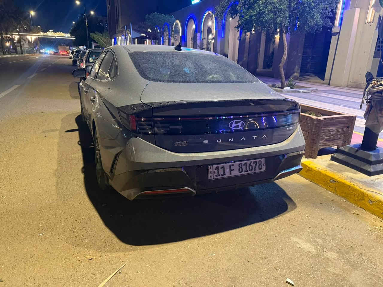 السلام عليكم 
سوناتا 24 هايبرد باسمي بيه هاي الضربة بس مصبوغ الجاملغ 
السعر 180 وبيه مجال بسيط
رقم التلفون *********** مكانه بغداد
ماشية 23 الف مايل
