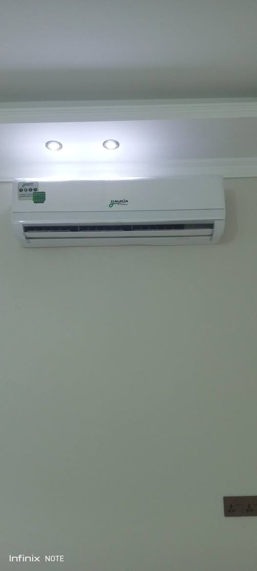 كم مرة ركبت سبالت وبعد شهر: ❗ صار تهريب
‏❗ ضعف تبريد
‏❗ صوت واهتزاز
‏❗ صرف مي غلط
‏المشكلة مو بالجهاز… المشكلة بالتركيب
‏✅ الحل موجود
‏🔧 سجاد – فني تبريد فاهم بشغله
‏تركيب سبالت جداري + كنتوري
‏بشغل نظيف يشتغل سنين بدون وجع راس
‏🔥 شغلي مو تجربة… شغلي مضمون:
‏✔️ سحب فاكيوم أصولي (مو بس تشغيل وخلاص)
‏✔️ تمديد نحاس مرتب ومدروس
‏✔️ فحص تسريب دقيق قبل التسليم
‏✔️ ضبط تبريد فعلي مو بس شكل
‏💣 إذا تريد شغل يعيش… مو بس يشتغل يومين
‏هذا الرقم يفيدك 👇
‏📞 ***********
‏⚠️ ملاحظة:
‏التركيب الصح يوفر عليك تصليح وخسارة بعدين…
‏اختار الصح من البداية
‏

نص مكتوب في الصور:
- Infinix NOTE