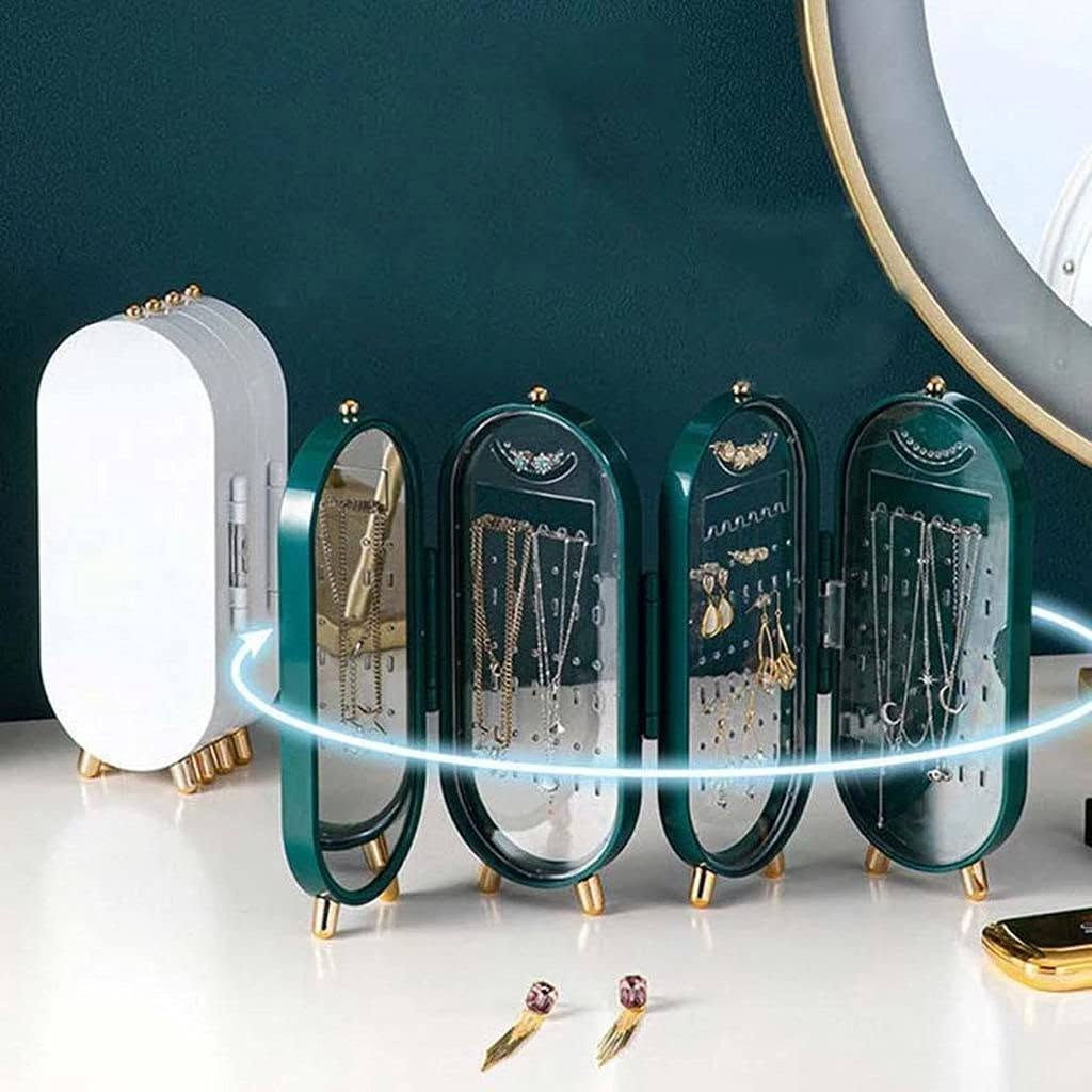 منظم المجوهرات والإكسسوارات بمساحة كبيرة 
Independent and large storage space 

🔷الاستخدامات:

🔹تنظيم وترتيب الأقراط (الحلق)، القلائد (الملاوي)، والأساور بشكل أنيق.

🔹حماية الإكسسوارات من التشابك أو الضياع.

🔹قطعة ديكور فاخرة تضاف لمنضدة الزينة (التسريحة).

⭐المميزات:

🔹سعة تخزين هائلة: يحتوي على 153 فتحة لتعليق الأقراط و21 فتحة مخصصة للقلائد.

🔹أداة تجميل مدمجة: مزود بمرآة داخلية مدمجة لتسهيل عملية التنسيق وارتداء المجوهرات.

🔹تصميم ذكي وموفر للمساحة: يتكون من 4 ألواح قابلة للطي (Folding Panels) تجعل المنتج نحيفاً جداً وسهل التخزين عند عدم الاستخدام.

🔹حماية من الغبار: بفضل تصميمه المغلق، يحافظ على بريق مجوهراتك بعيداً عن الغبار والرطوبة.

🔹شكل جمالي: يتميز بلون أخضر زمردي مع أرجل وتفاصيل ذهبية تضفي لمسة فخامة.

📦محتويات الكارتون:

🔹1 × حافظة إكسسوارات بلاستيكية مطورة قابلة للطي بـ 4 أقسام.

📝الملاحظات:

🔹مصنوع من مادة البلاستيك القوي الشفاف من الداخل لرؤية المحتويات بوضوح.

🔹يُنصح بتنظيفه بقطعة قماش ناعمة للحفاظ على لمعان المرآة والهيكل.

📏القياسات:

🔹قياس الكارتون: 12 (طول) × 7 (عرض) × 25 (ارتفاع) سم.

🔹قياس المنتج (عند الفتح الكامل): 40 (طول) × 2 (سمك) × 23 (ارتفاع) سم.

💳 ألسعر / 9،000 IQD
🚚يوجد خدمة توصيل
بغداد/ 3000 IQD
ألمحافظات/ 5000 IQD

نص مكتوب في الصور:
- 23.5cm 11.5cm 6.5cm