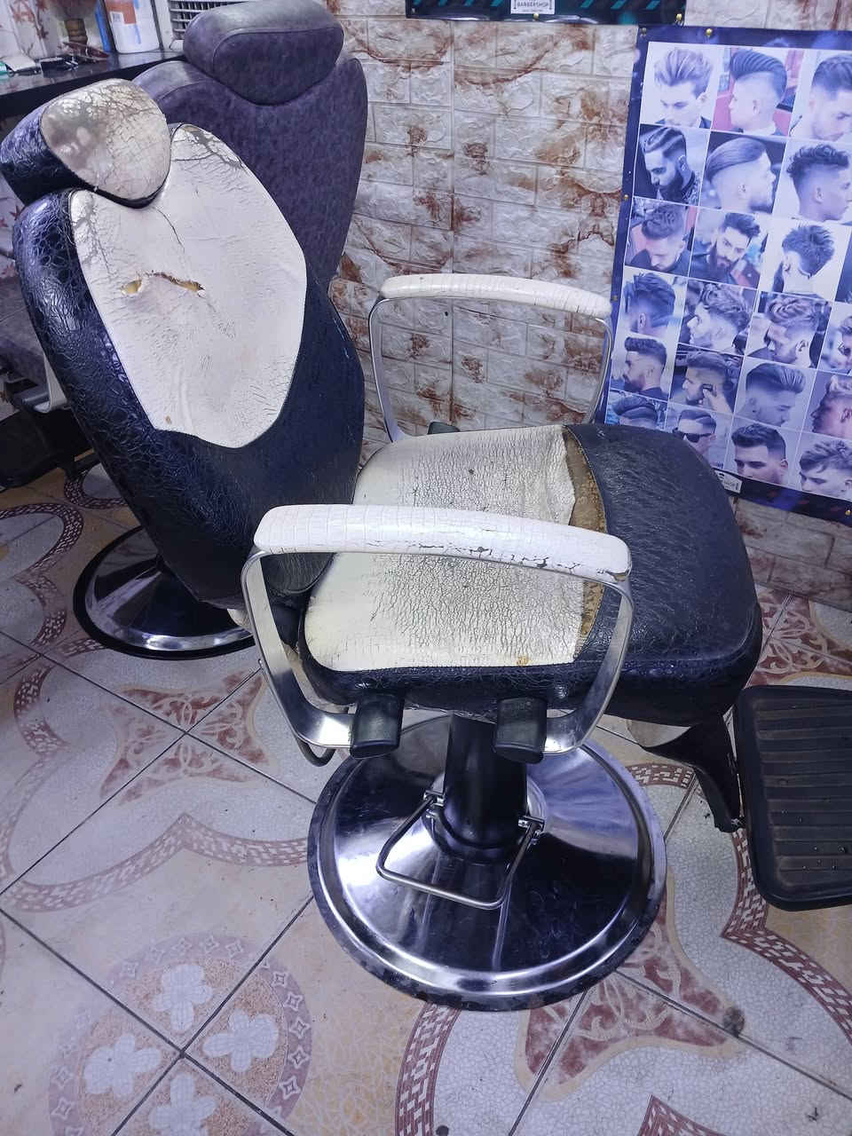 سعره ٢٥ الف مكاني ابو دشير
