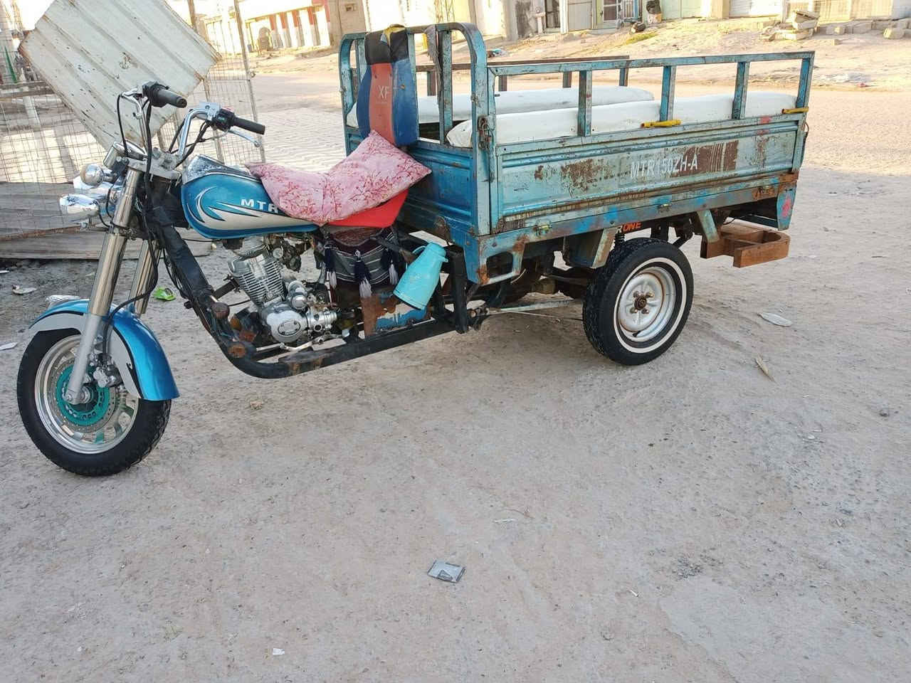 ستوته للبيع المكان نجف مكلف بالنشر هذا رقم راعيها بيع مستعجل ومترازي عليها ***********
