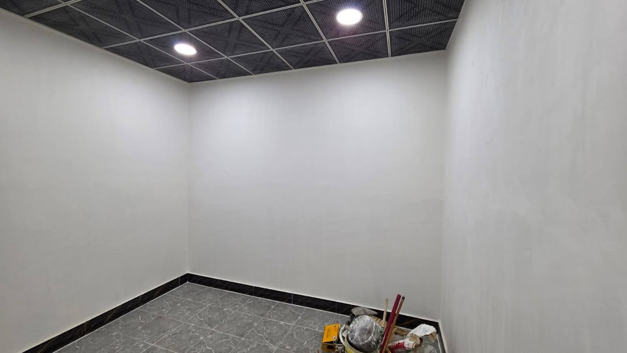 للبيع بيت مساحه ١٢٣ متر طابو زراعي سند ٢٥ مداور بالطابو شغل درجه اولى اساس وسقف كونكريت بناء طابوق كامل المواصفات سيراميك بورسلين بياض كله كامل مكان مميز ركن على شارعين الاستفسار الاتصال على الرقم *********** اناره ليليه كهرباء ماي شوارع مرتبه ضوئي
