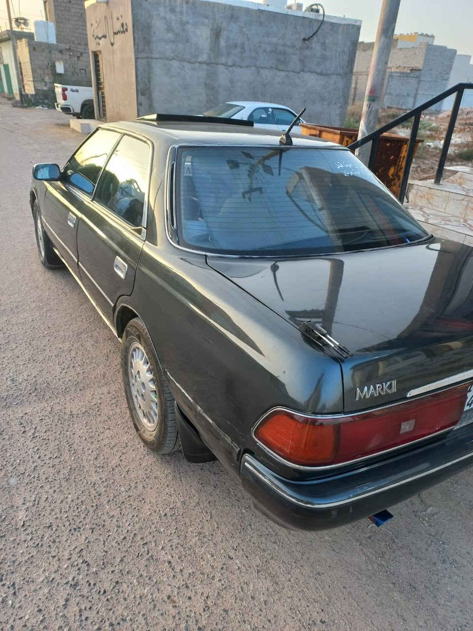 السلام عليكم مارك كصيف كفاله من نقل 
جثه والكصه موديل 1991 السيارة باسمي
السعر 65 بي مجال للشراي العنوان البصره الرقم ***********
