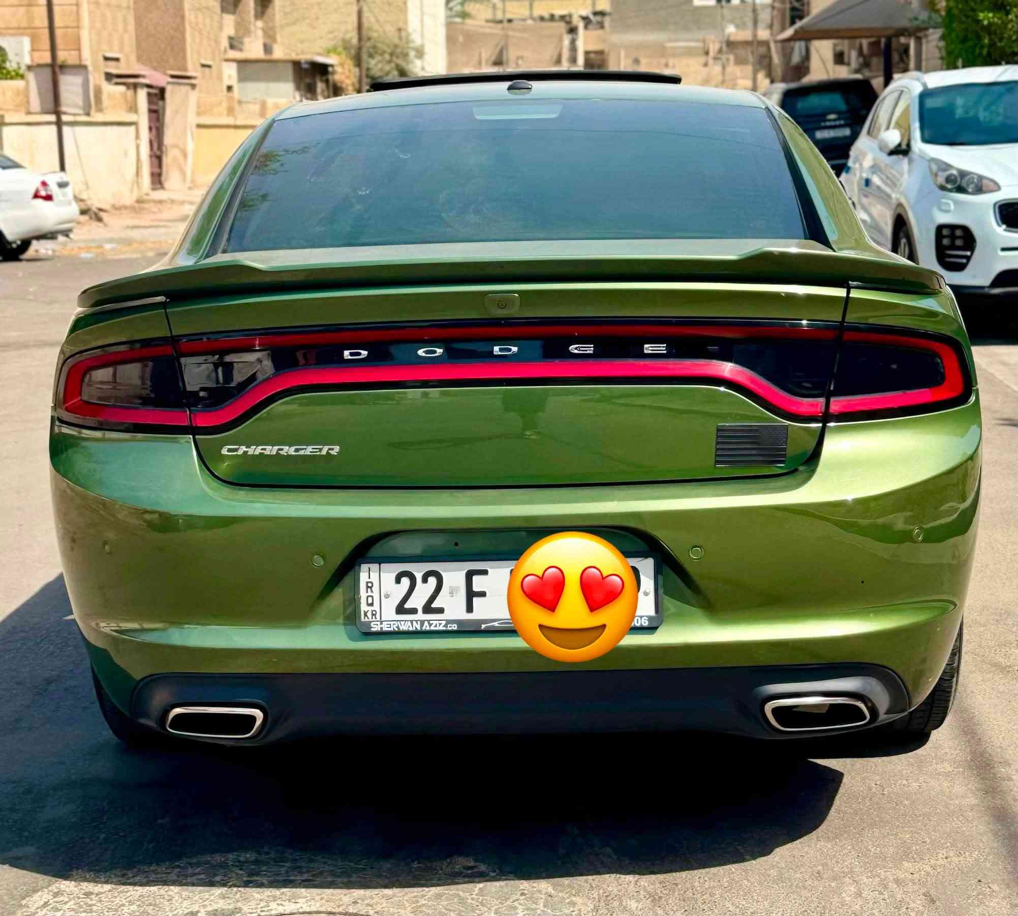 السلام عليكم جارجر 2020امريكي SXtبلاص فول الفول بجم كبس حادث بابين وجاملغ خلفي ماشيه 165السياره تو ويل رقم اربيل الجديد بسمي مواصفات السياره بصمه +بصمه ابواب +تحكمات استيرن+كامره+كرسين كهرباء+جلد+تدفئه تبريد بلكشنات+قطعتين تبريد+ذاكره كشن+رادارات+حاسات +زنون +سلايت +بعد هواي مواصفات بيهه كير مكينه صدر بلباكيت 
مكان السياره بغداد المنصور 
السعر 19500$بي مجال 
رقمي ***********
