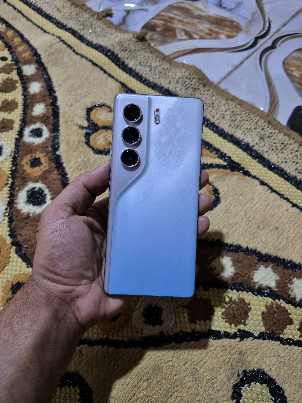 تكنو كامون 40برو فايف جي ذاكره 256عشوائيه 12 جهاز نضافه فول لفول بيع او مراوس حسب الرغبه فقط جهاز ماويا شي عنوان بصره معقل سعر 350اتصاال او وتساب***********